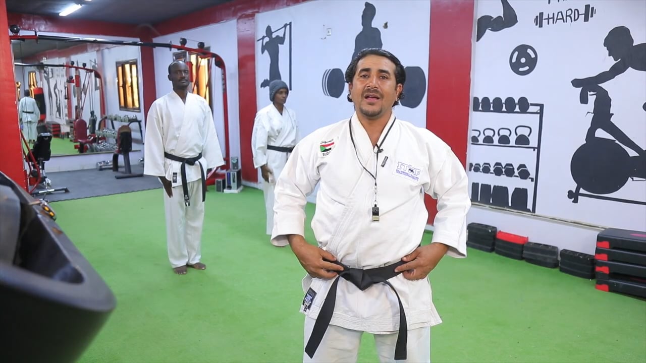 الجملة الحركية باستخدام الدفاع والهجوم معآ